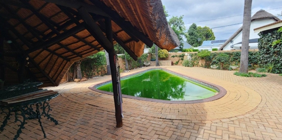 5 Bedroom Property for Sale in Irene Park North West